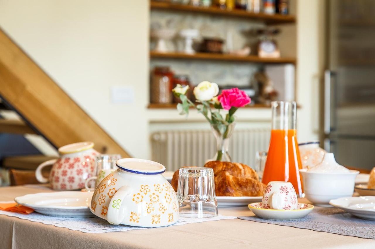 Il Pettirosso Bed & Breakfast Santarcangelo di Romagna Exterior photo